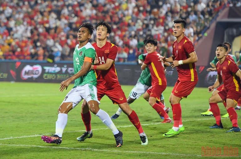 Trận đấu diễn ra cẳng thẳng -1