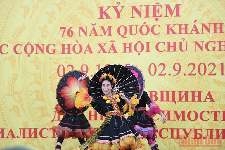 Hoạt động kỷ niệm 76 năm Quốc khánh Việt Nam tại thao trường Alabino -0