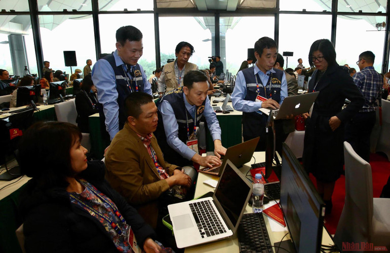 Bảo đảm thông tin chính xác, kịp thời tới độc giả -0