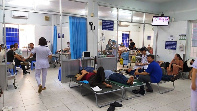 Gần 100 du khách ở TP Vũng Tàu ngộ độc thực phẩm -0