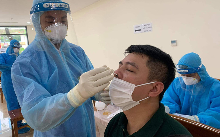 Đại biểu Quốc hội từ các địa phương giãn cách xã hội về tham dự kỳ họp như thế nào? -0