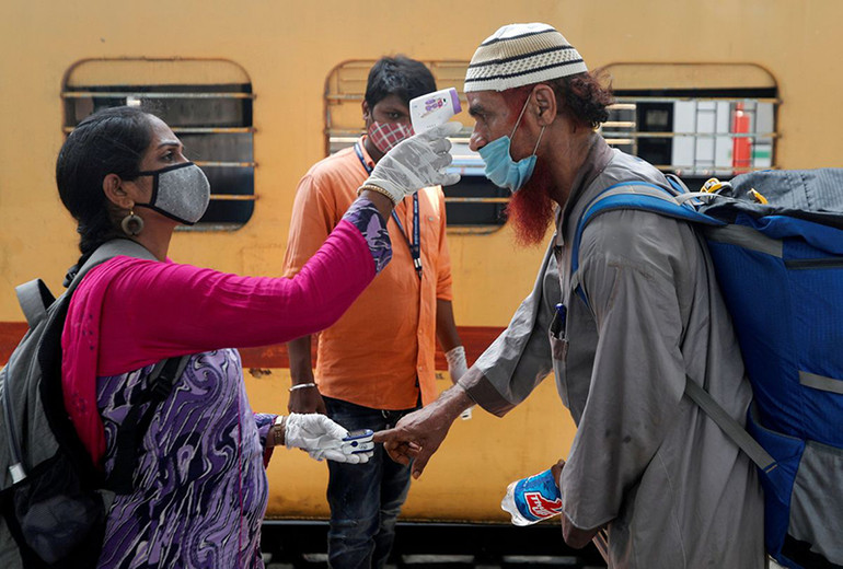 Mỹ báo động tình trạng sức khỏe tinh thần của học sinh trong mùa dịch -0