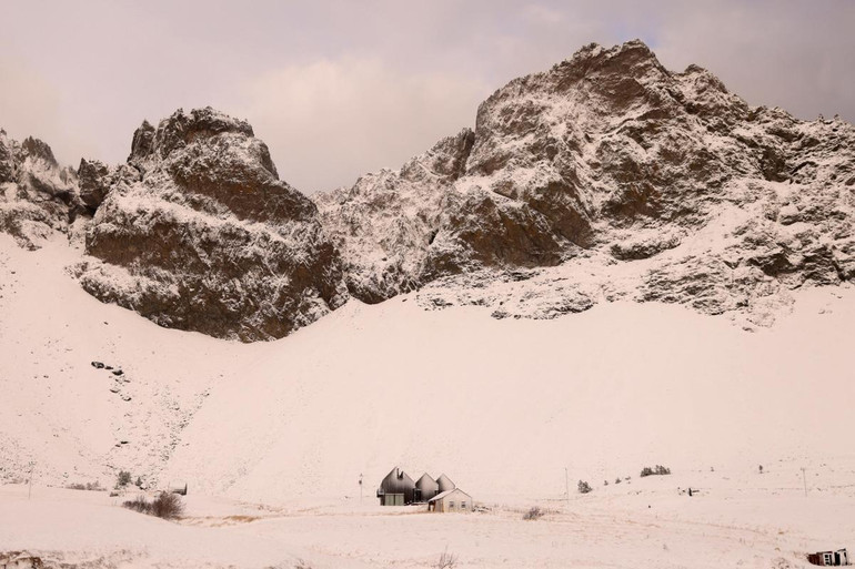 Thiên nhiên mùa đông tuyệt đẹp ở “xứ băng đảo” Iceland -0
