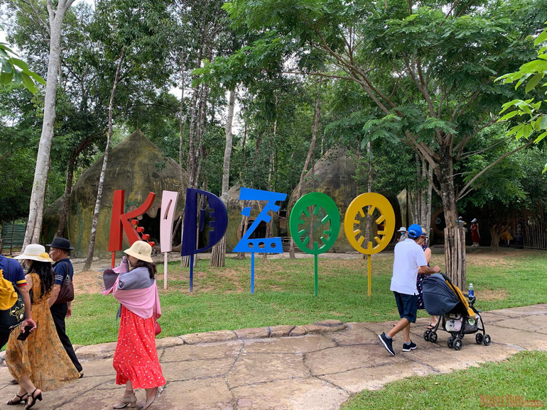 Trải nghiệm công viên động vật hoang dã Safari Phú Quốc -0