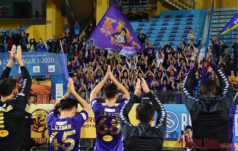 Hà Nội đại thắng Sài Gòn -0