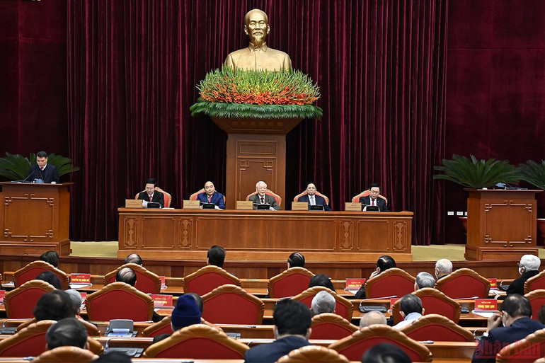 Bộ Chính trị gặp mặt nguyên lãnh đạo cấp cao của Đảng, Nhà nước -0