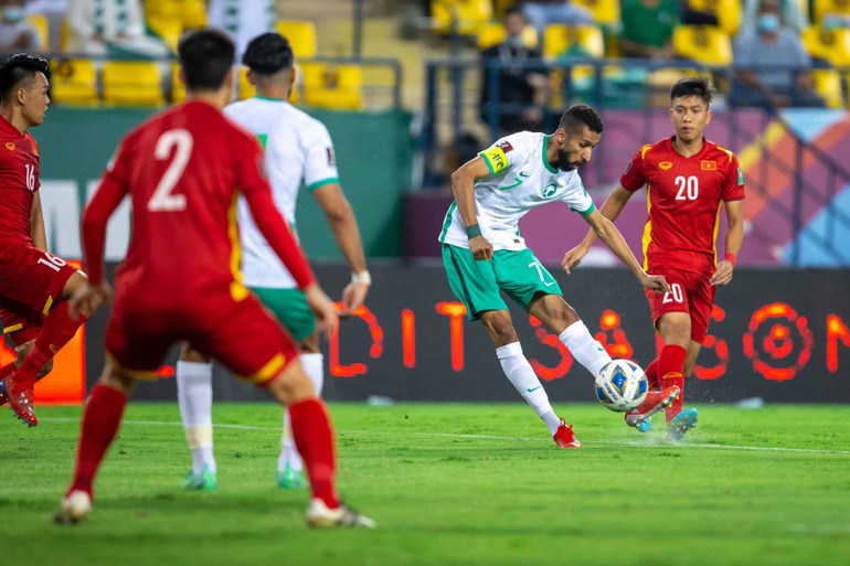 Quang Hải ghi siêu phẩm, Việt Nam dẫn trước Saudi Arabia 1-0 (cập nhật) -0