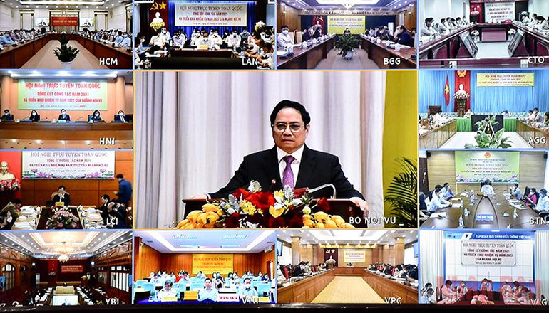 Hội nghị họp dưới hình thức trực tuyến với các tỉnh, thành phố. (Ảnh: TRẦN HẢI) Ngành Nội vụ cần tập trung xây dựng thể chế để khơi thông cho sự phát triển -0