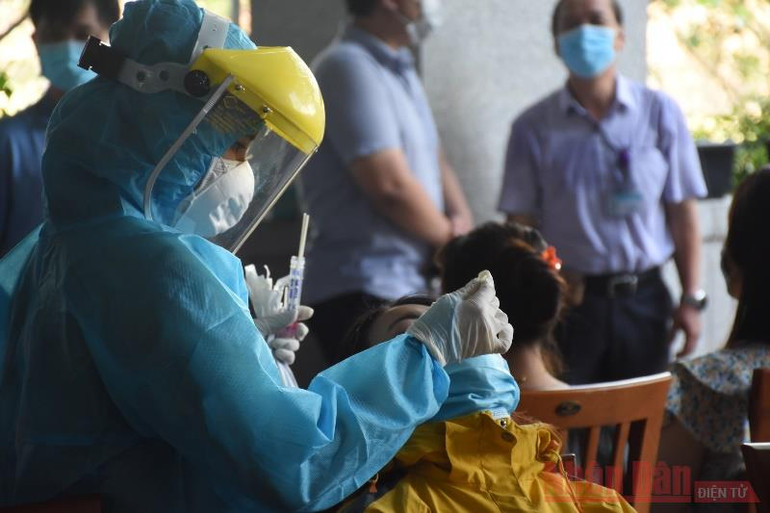 Đà Nẵng phát hiện một học sinh dương tính với Covid-19 -0