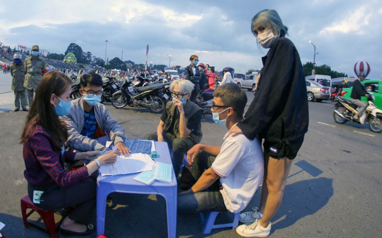 Đà Lạt mong người dân ưu tiên không gian cho du khách trong dịp lễ -0