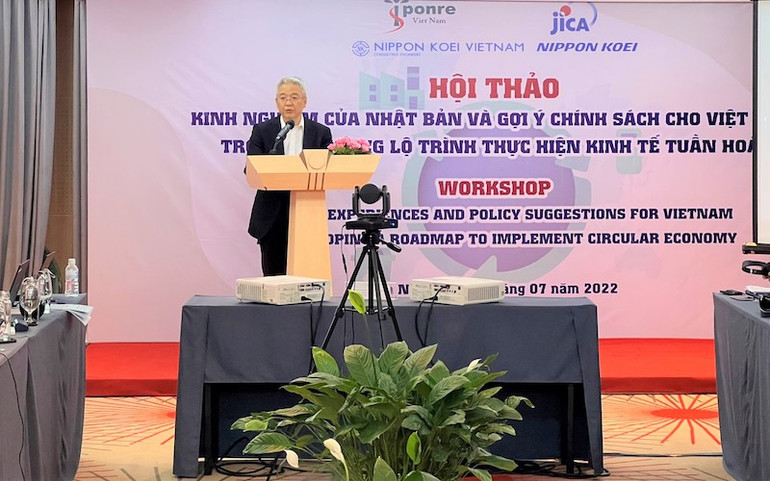 Ông Murooka Naomichi, Phó Trưởng Đại diện Văn phòng JICA Việt Nam, phát biểu tại Hội thảo. Murooka_Naomichi-1657109050149.jpeg