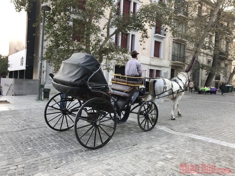 Kỳ 2: Tầm vóc Athens -0