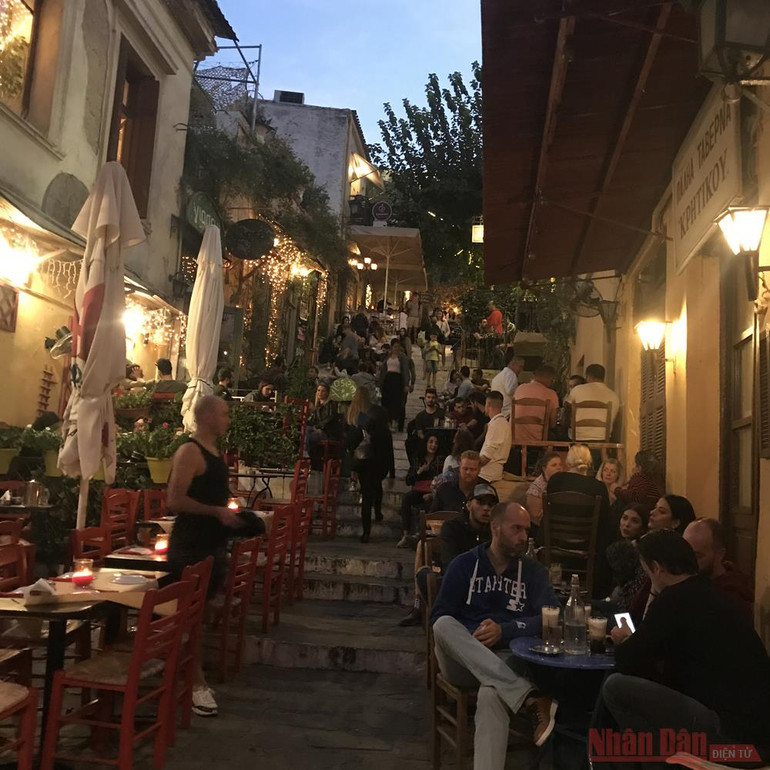 Kỳ 2: Tầm vóc Athens -0