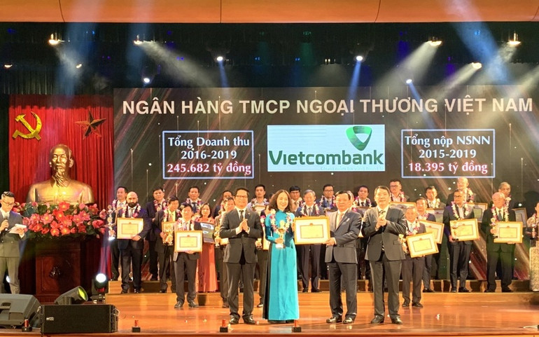 Vietcombank năm 2020 - Khẳng định thương hiệu, uy tín và vị thế ngân hàng số 1 Việt Nam -0