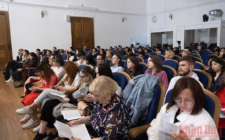 Ngày Việt Nam đầu tiên ở Đại học Ngôn ngữ Moskva -0