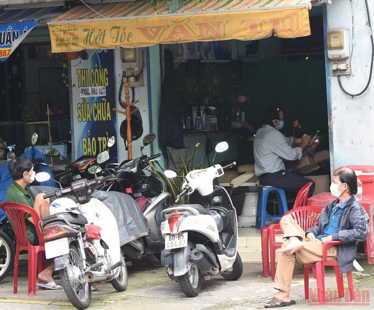 Ngày “bình thường mới” đầu tiên ở Đồng Nai -0