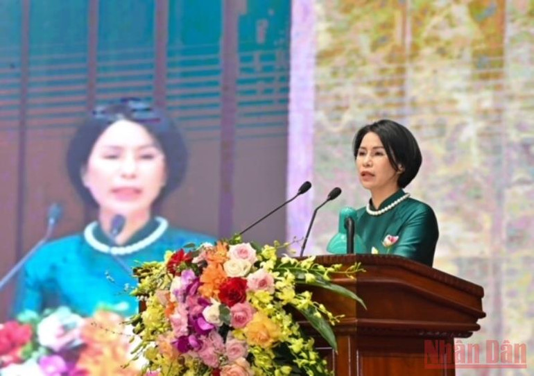 Hà Nội tri ân lực lượng tuyến đầu chống dịch -0