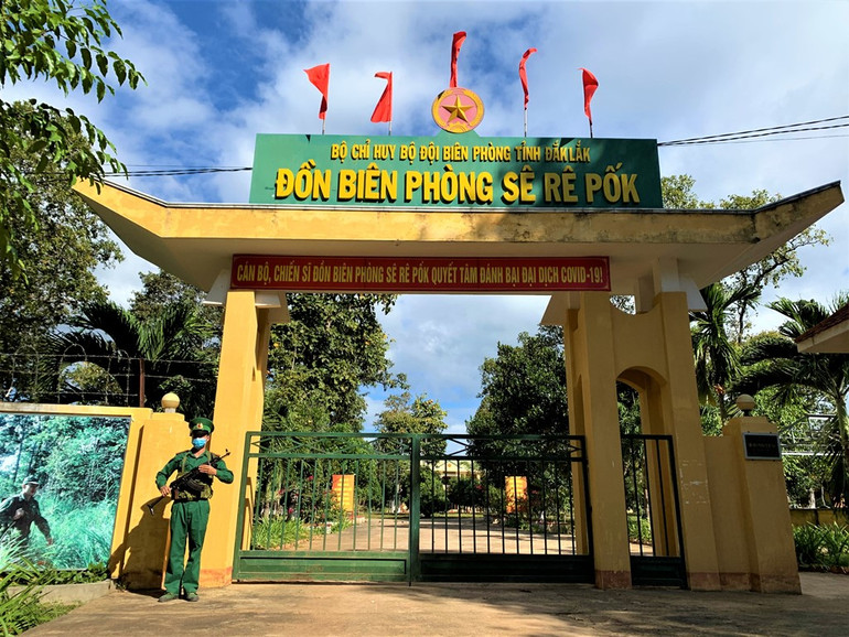 Ngày cuối năm ở Đồn Biên phòng Sê-rê-pốk -0