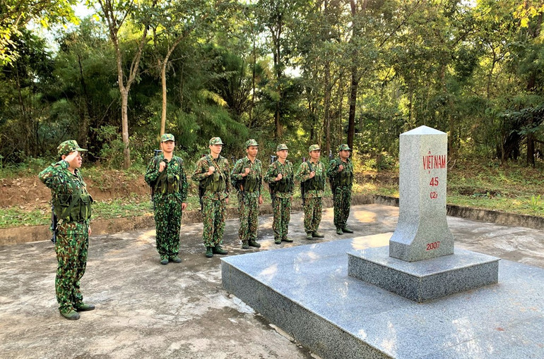 Ngày cuối năm ở Đồn Biên phòng Sê-rê-pốk -0