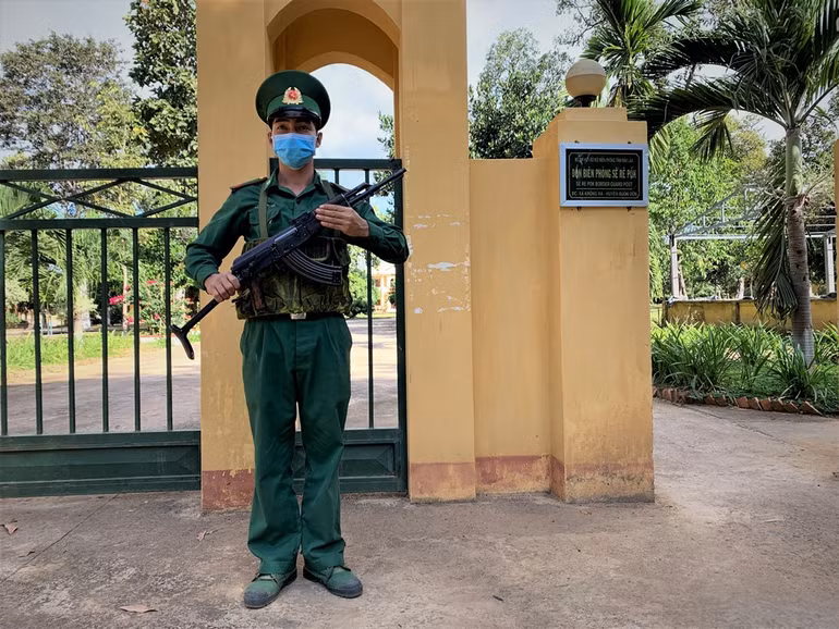 Ngày cuối năm ở Đồn Biên phòng Sê-rê-pốk -0