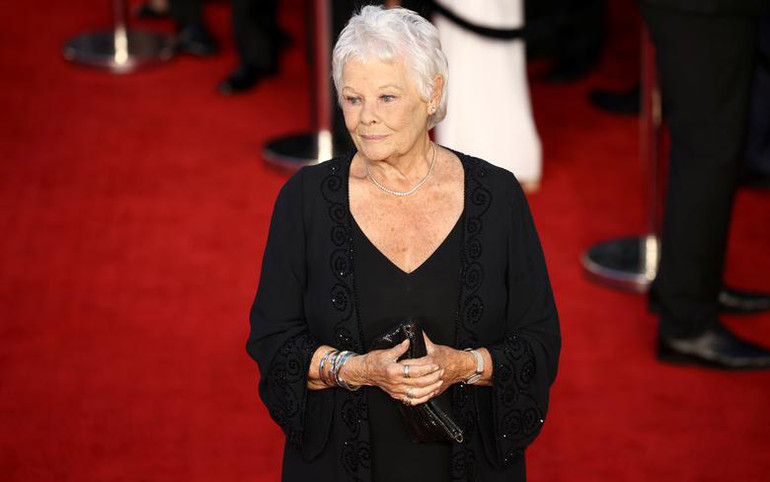 Judy Dench - gương mặt kỳ cựu của James Bond. Tập mới nhất của James Bond làm bùng nổ phòng vé -0