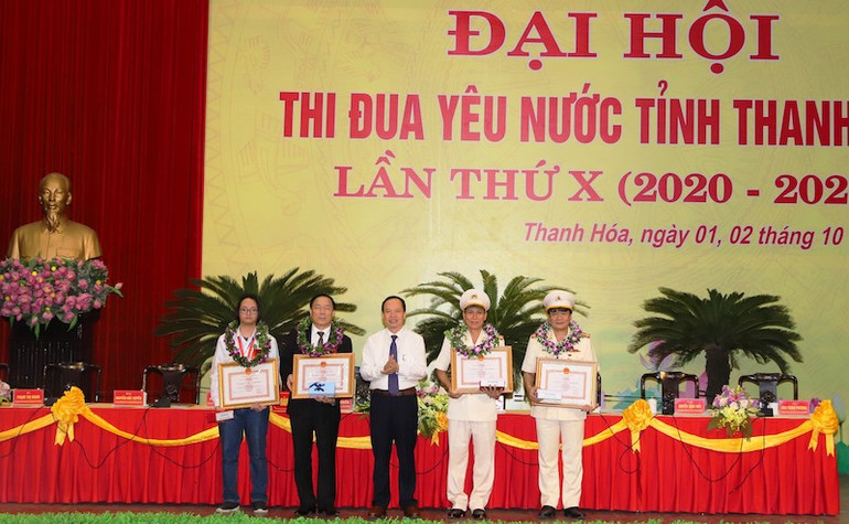 Phó Chủ tịch nước Đặng Thị Ngọc Thịnh dự Đại hội thi đua yêu nước tỉnh Thanh Hóa lần thứ X -0