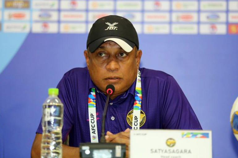 HLV Bae Ji-won: Viettel trước tiên phải qua vòng bảng -0