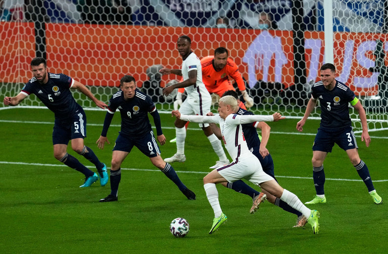 Anh bị Scotland cầm hòa tại Wembley -0