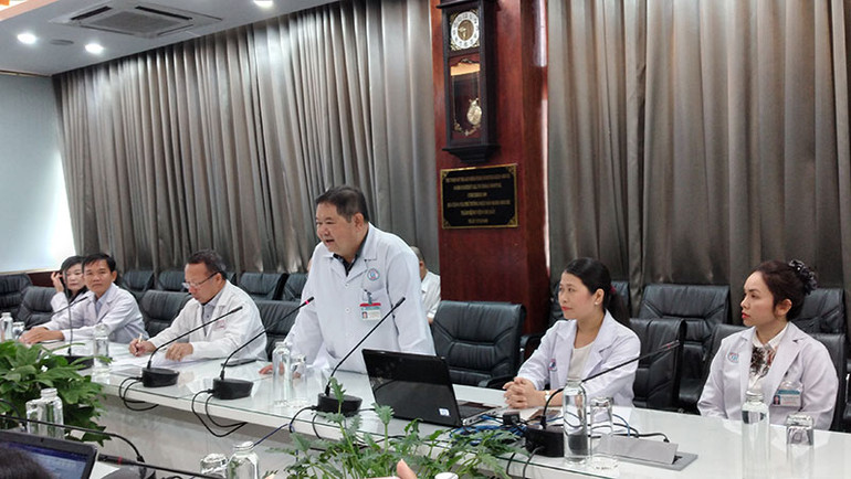 Điều trị thành công bệnh nhân ung thư vòm mũi họng khi mang thai 20 tuần tuổi -0