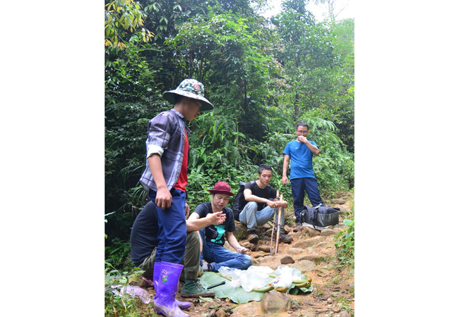 Săn mây ở 3.046 m -0