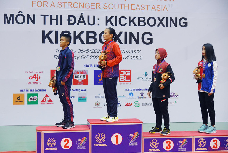 Kick boxing giành thêm năm huy chương vàng giúp Việt Nam dẫn đầu bảng tổng sắp SEA Games 31 -0