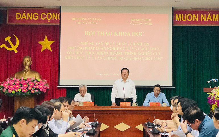 Đồng chí Nguyễn Xuân Thắng phát biểu chỉ đạo Hội thảo. Khai mạc Hội thảo lần thứ nhất Chương trình