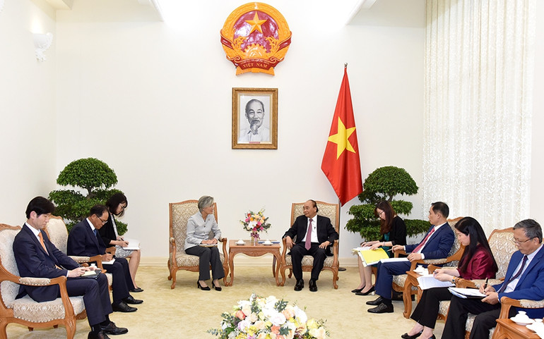 Thủ tướng Nguyễn Xuân Phúc tiếp Bộ trưởng Ngoại giao Hàn Quốc và Giám đốc quốc gia ADB tại Việt Nam -0