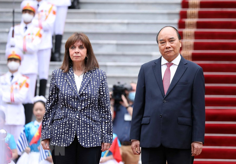 Hình ảnh Chủ tịch nước chủ trì lễ đón Tổng thống Hy Lạp -0