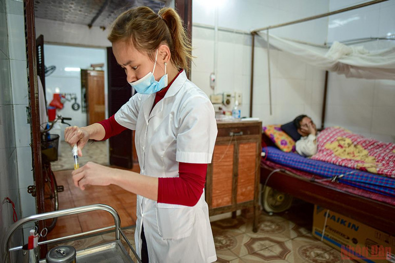 “Mối lương duyên” trong trung tâm điều dưỡng thương bệnh binh -0