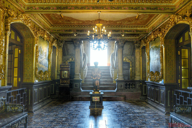 Vàng son một thuở cung An Định -0