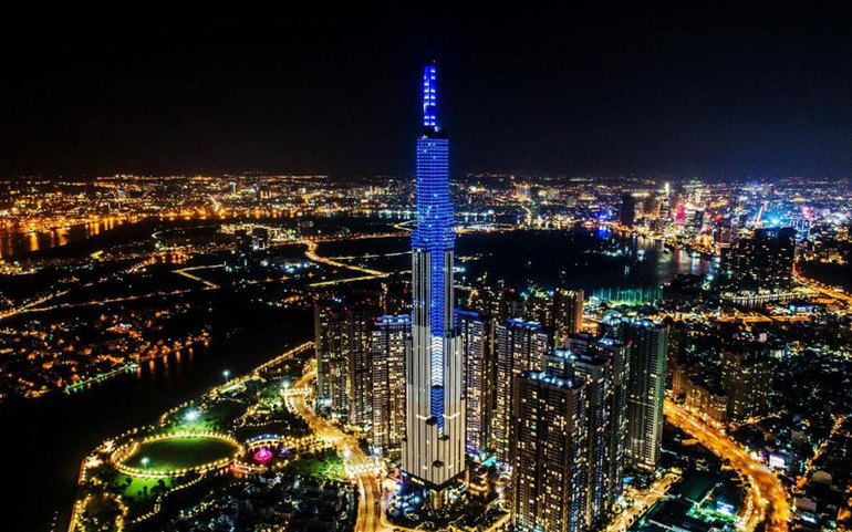 Thành phố Hồ Chí Minh là "thiên đường" của cuộc sống về đêm (Ảnh: CTV) Những điểm đến trong nước lý tưởng để nạp năng lượng năm 2022 -0