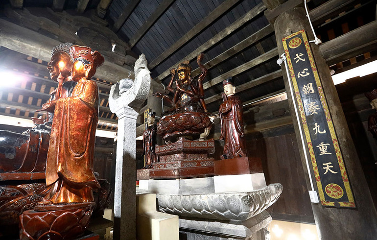 Ngắm những bức chạm tuyệt đẹp ở chùa Bối Khê ảnh 12 Ngắm những bức chạm tuyệt đẹp ở chùa Bối Khê ảnh 12