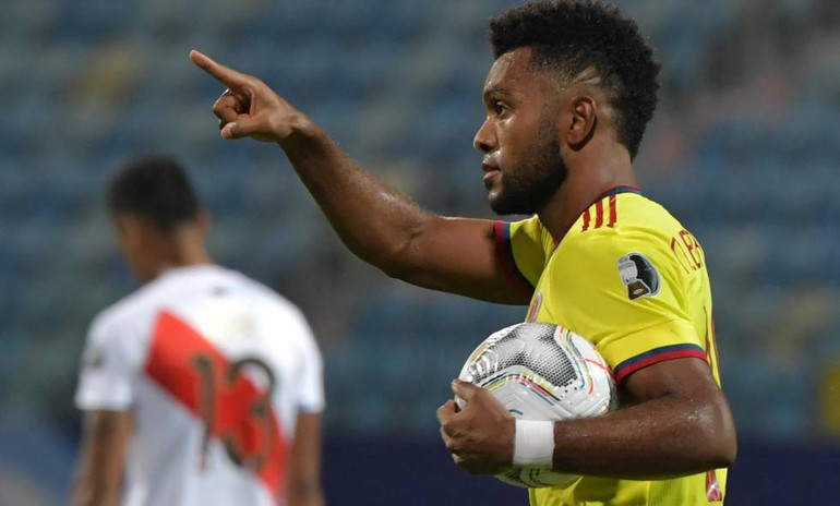 Tiền đạo Miguel Borja mang về bàn thắng duy nhất cho Colombia. Copa America 2021: Đương kim á quân Colombia nhận thất bại đầu tiên -0