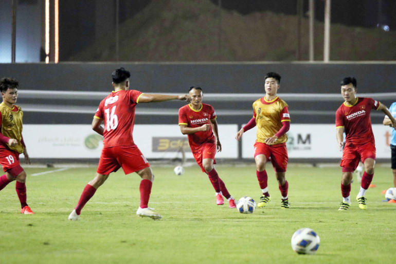 BLV Quang Tùng: Các tuyển thủ cần vượt qua chính mình -0