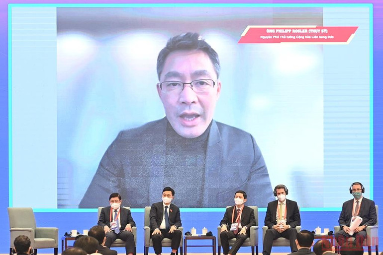 Nhiều ý kiến tâm huyết, thiết thực trong việc phục hồi và phát triển kinh tế-xã hội tại Diễn đàn Kinh tế Việt Nam 2021 -0