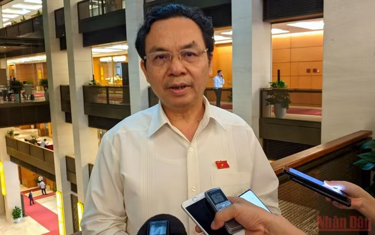 Đầu tư dự án đường vành đai và cao tốc, đáp ứng mong đợi cử tri và nhân dân -0