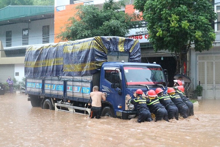 Sơn La thay đổi lịch thi tuyển sinh lớp 10 do ngập úng -0