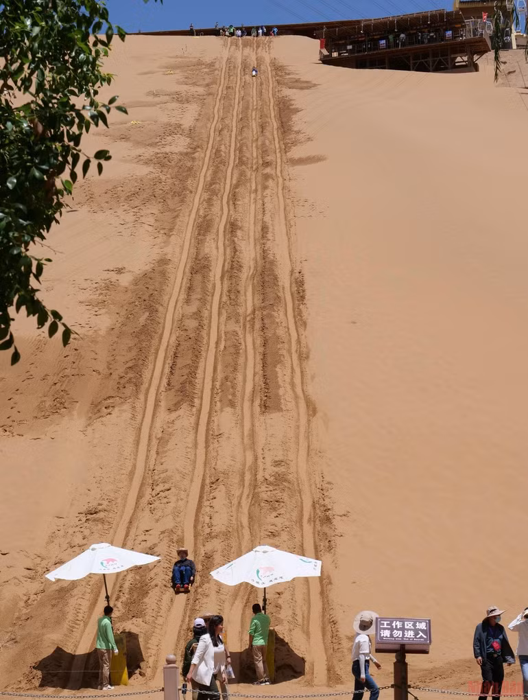 Khám phá sa mạc Tengger Trung Quốc -0