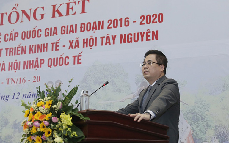 Thứ trưởng Khoa học và Công nghệ Nguyễn Hoàng Giang phát biểu tại hội nghị. Tạo thuận lợi ứng dụng, nhân rộng các mô hình của Chương trình Tây Nguyên -0