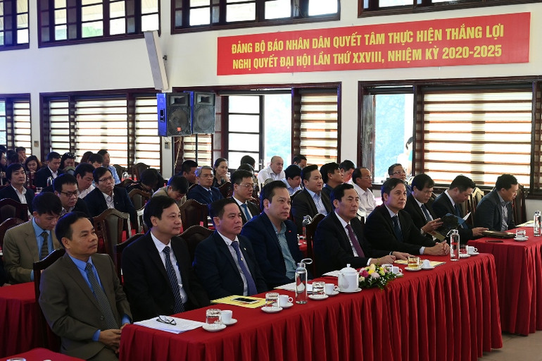 Đại hội Thi đua yêu nước Báo Nhân Dân lần thứ 3 -0