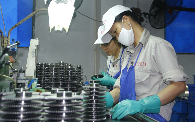 9 tháng đầu năm nay, sản xuất công nghiệp của tỉnh Thái Nguyên đạt giá trị gần 610 nghìn tỷ đồng, tăng 7,5% so với cùng kỳ. Thái Nguyên tháo gỡ khó khăn cho doanh nghiệp -0
