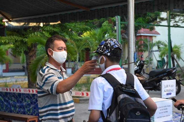 Học sinh Đà Nẵng bước vào năm học mới -0