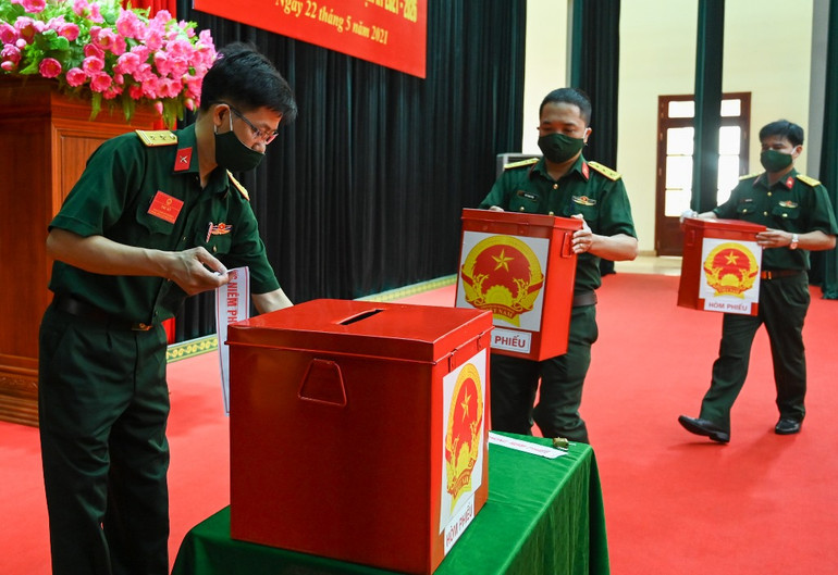 Hơn 3.200 cử tri tiến hành bầu cử sớm tại Bắc Ninh -0