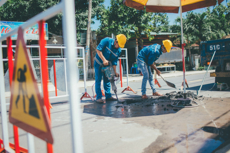 Giảm khai thác nước ngầm và cấp nước an toàn là nhiệm vụ kép -0